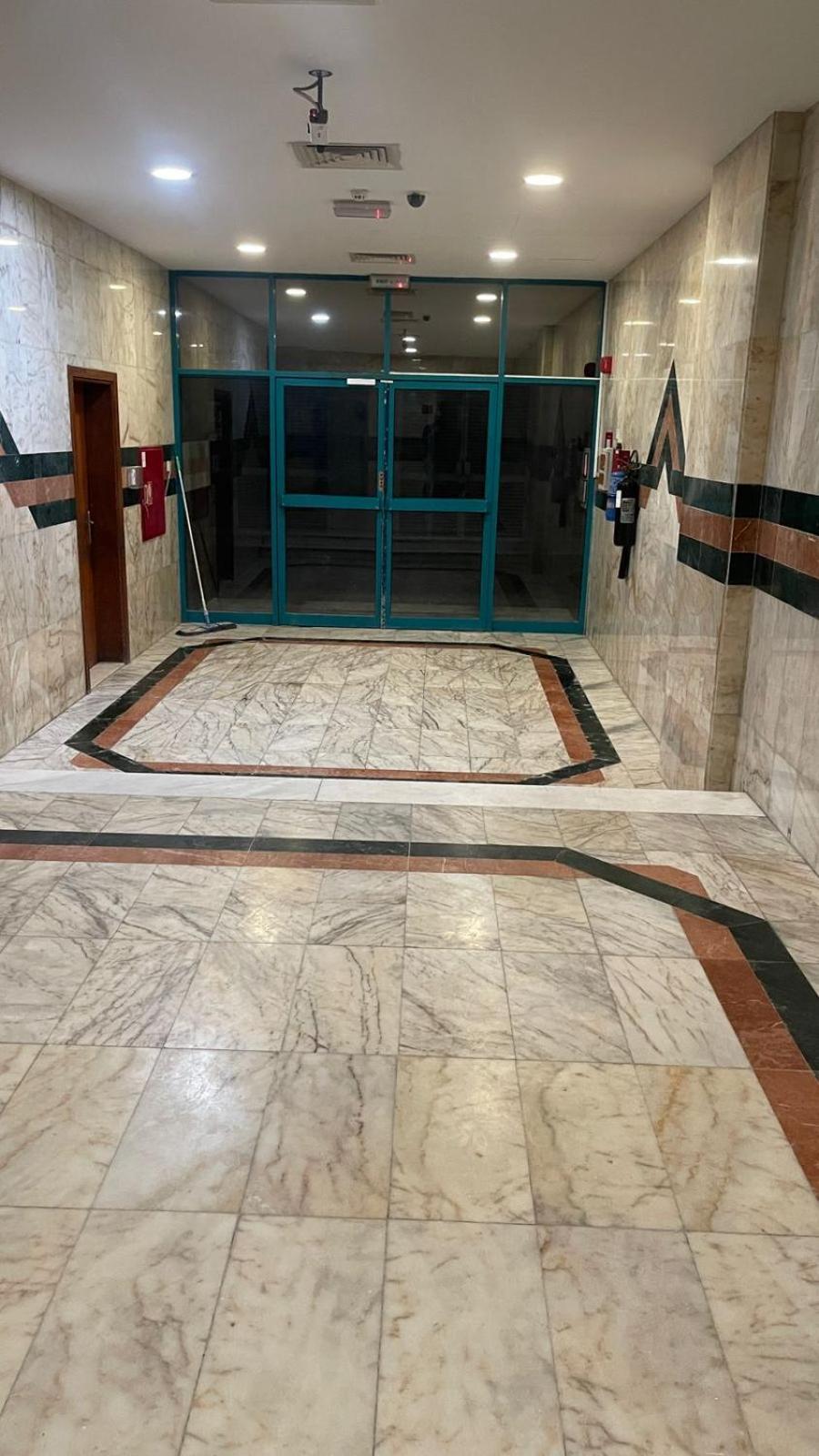 Royal House Capsule Hotel Dubai Exterior photo